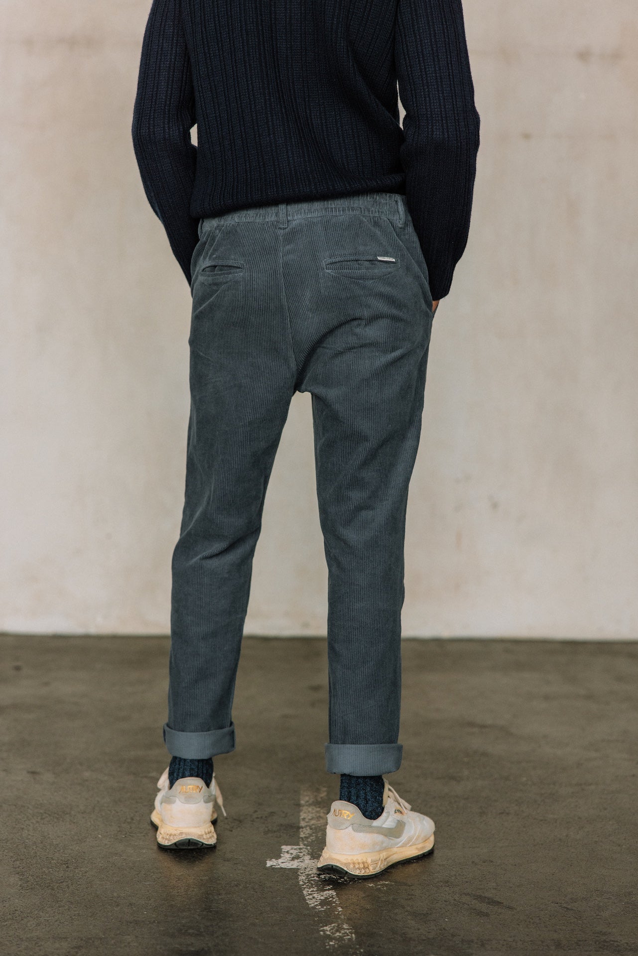 

Pantalon relax Hombres Derek Corduroy grisaille | Freeman T. Porter