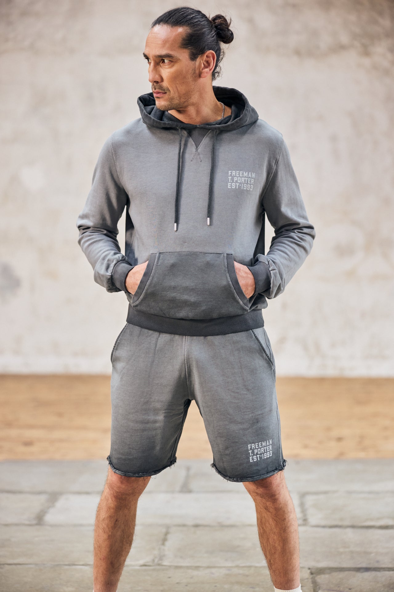 
              

Pantalones cortos Hombres Aaron Chillout anthra | Freeman T. Porter
            