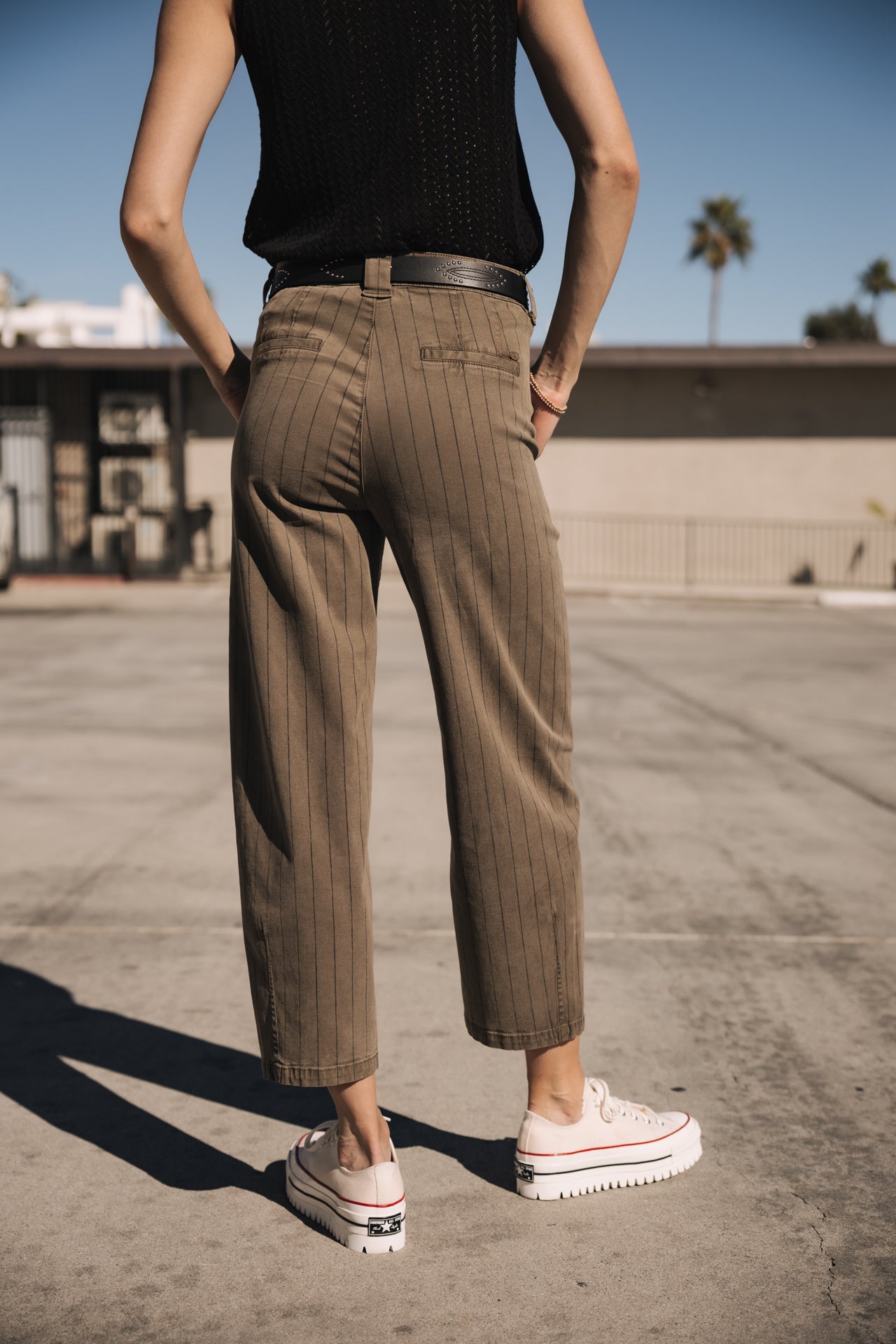 

Cropped balloon pants Woman Rosalia City Paleole tea leaf | Freeman T. Porter