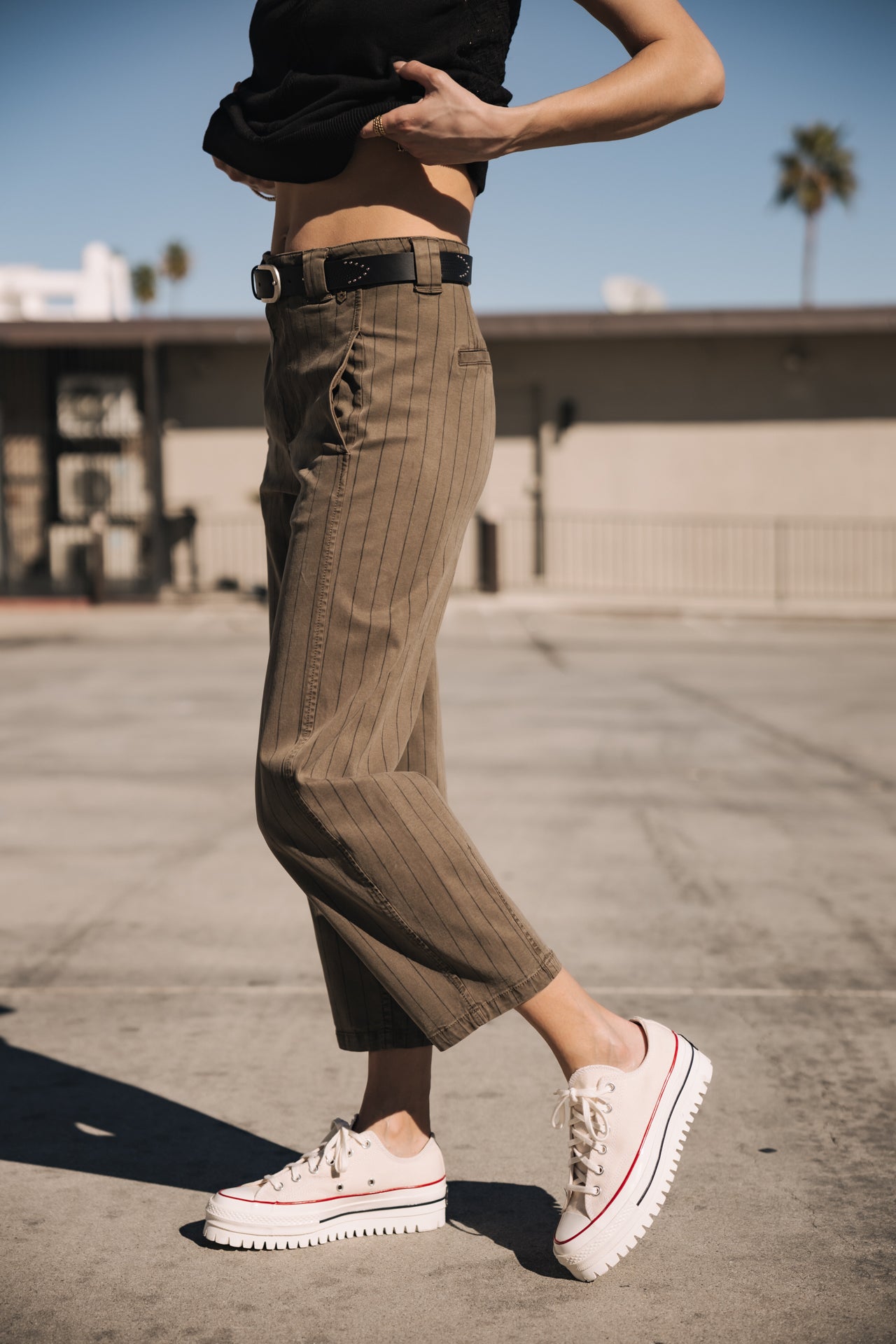 

Cropped balloon pants Woman Rosalia City Paleole tea leaf | Freeman T. Porter