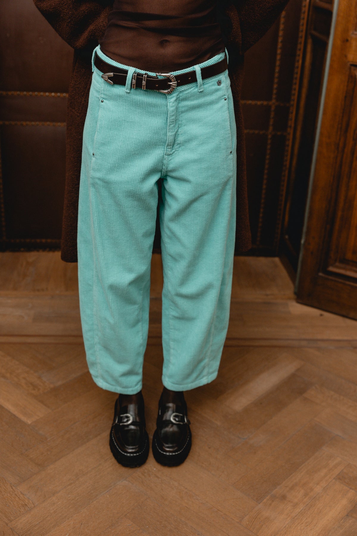  
            

Pantalon barrel 7/8 en velours Femme Rosalia Veluto jelly | Freeman T. Porter
          