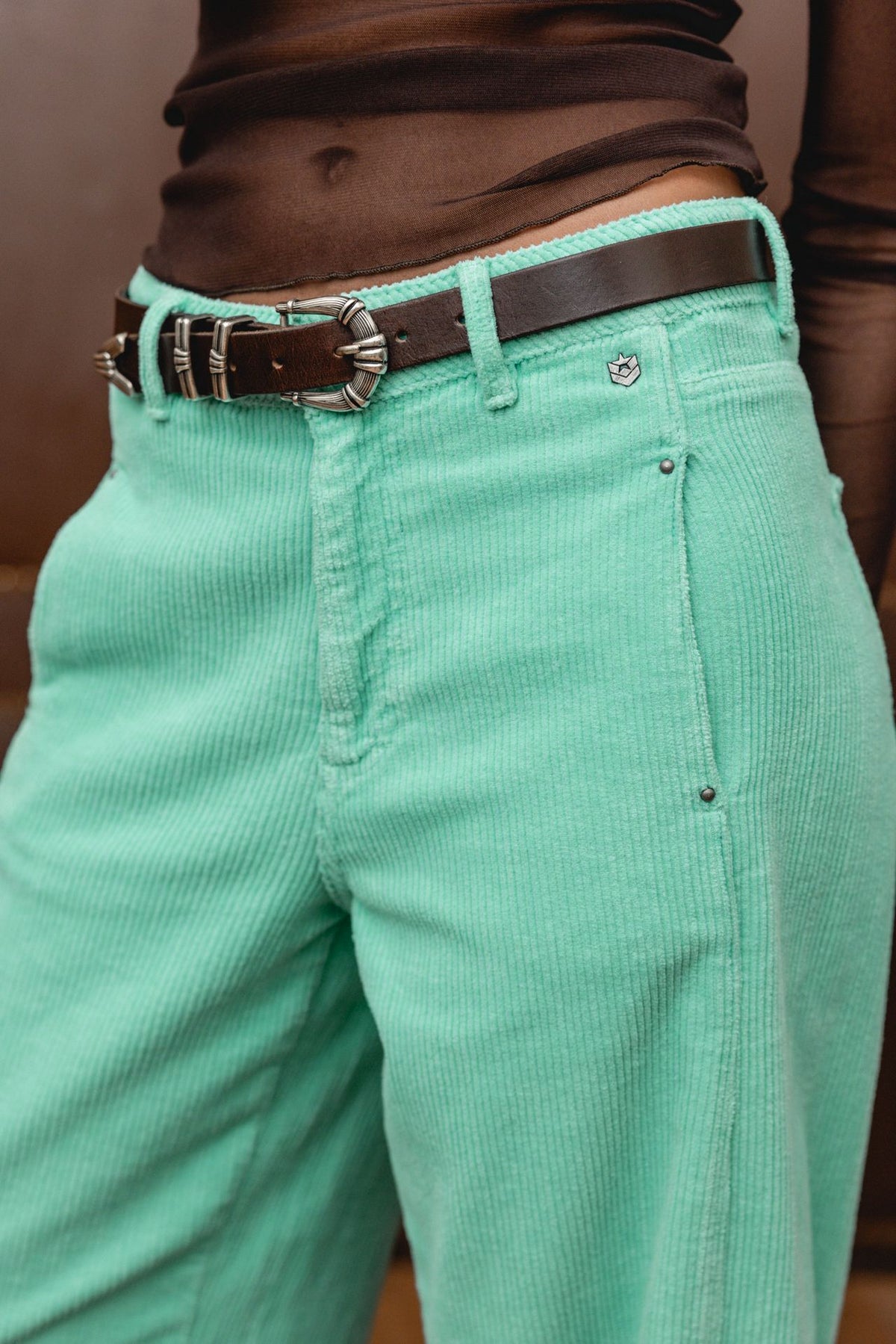 
              

Barrel-Hose 7/8 aus Samt Damen Rosalia Veluto jelly | Freeman T. Porter
            