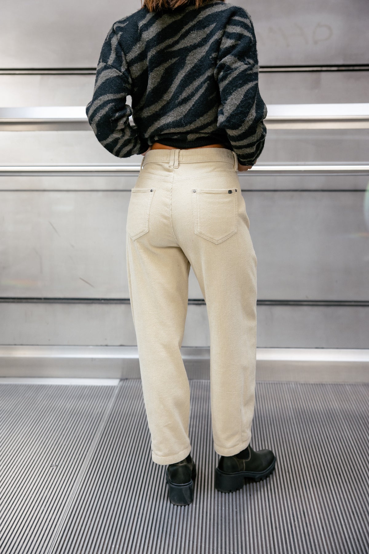 

7/8 barrel velvet trousers Women Rosalia Veluto overcast | Freeman T. Porter