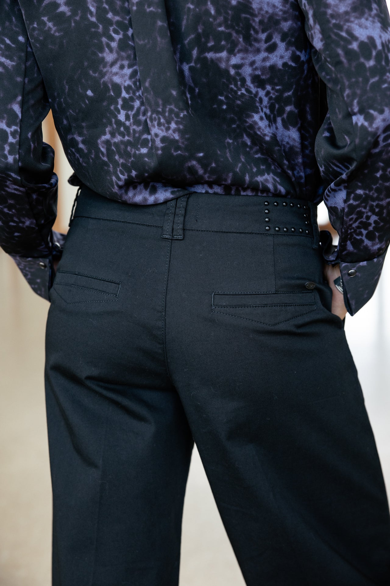 

Weite Chinohose Damen Nickie Felicita black | Freeman T. Porter
