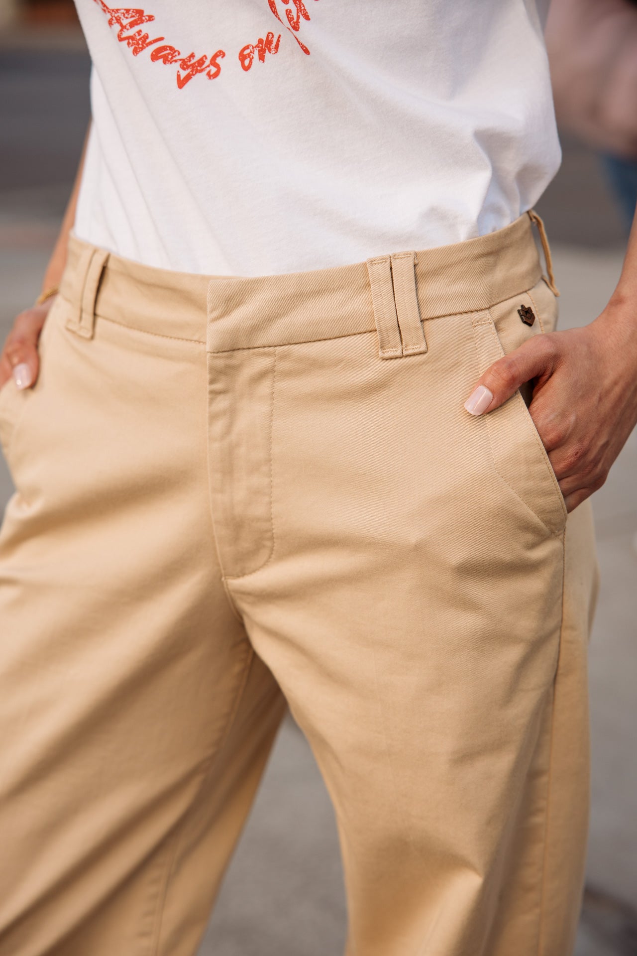 

Pantalones anchos Mujer Nickie Felicita irish cream | Freeman T. Porter