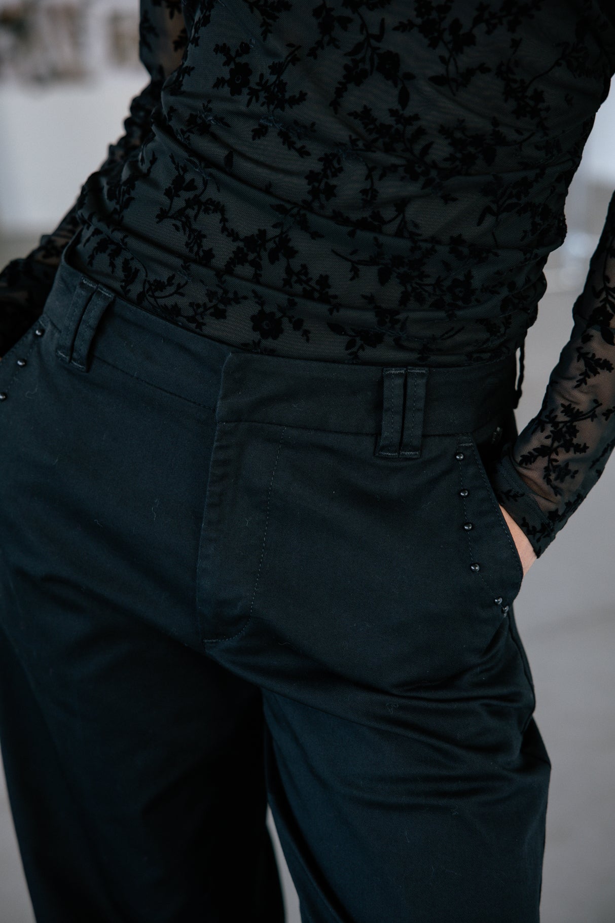 

Pantalon large Femme Nickie Studs Felicita black | Freeman T. Porter