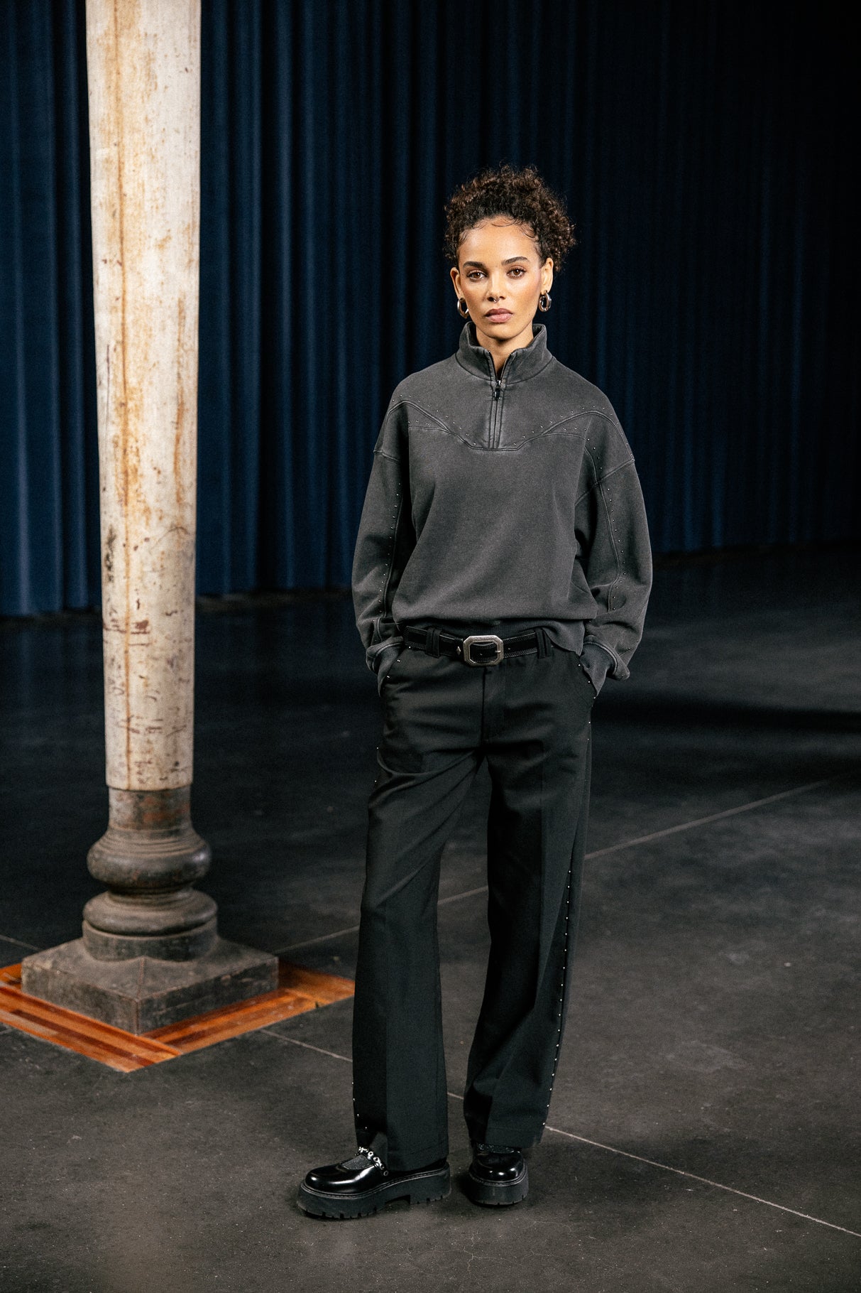 

Wide chino trousers Women Nickie Polyneo Studs black | Freeman T. Porter