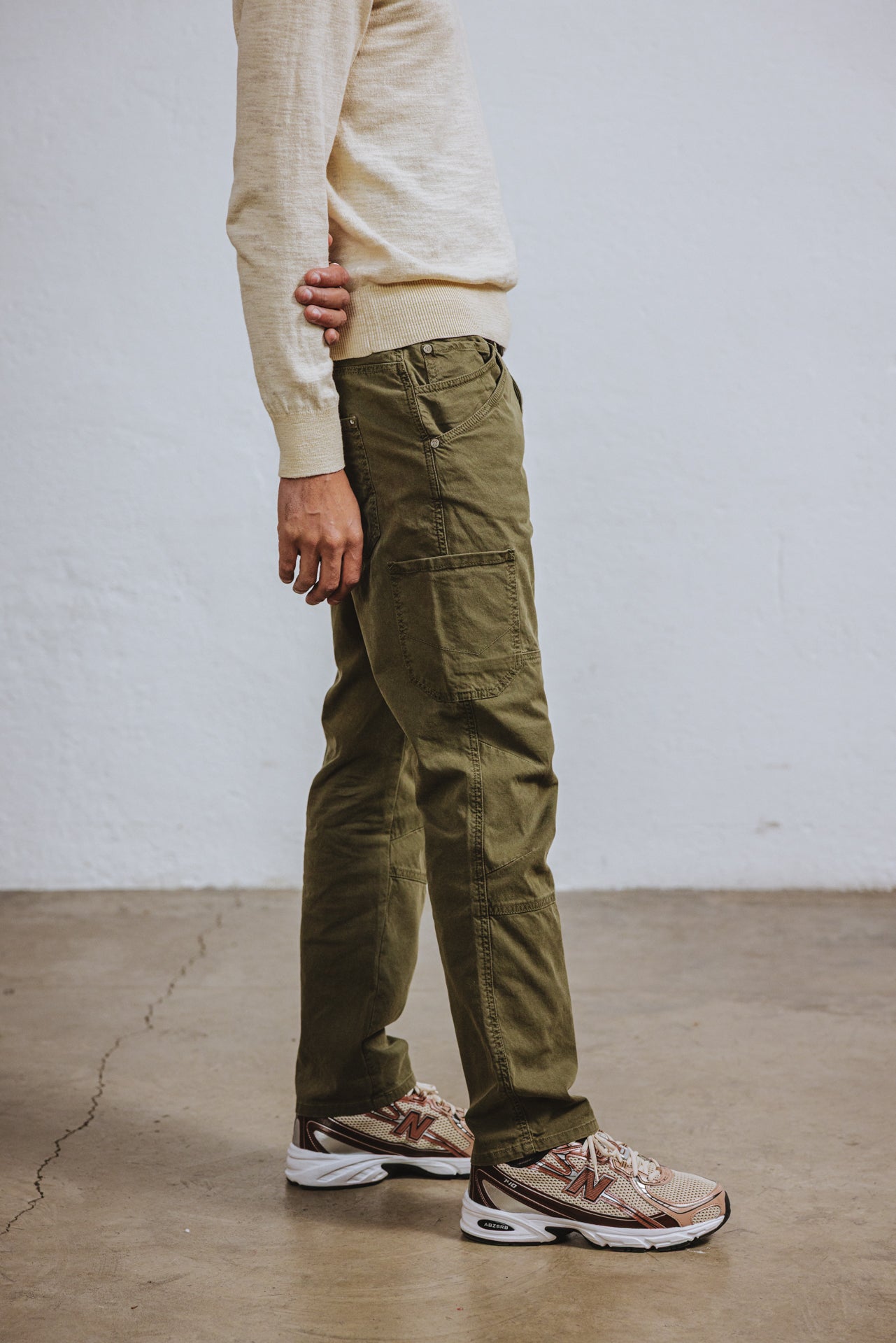   
            

Pantalon carpenter Unisex Samuel Dobbily olive night | Freeman T. Porter
          
