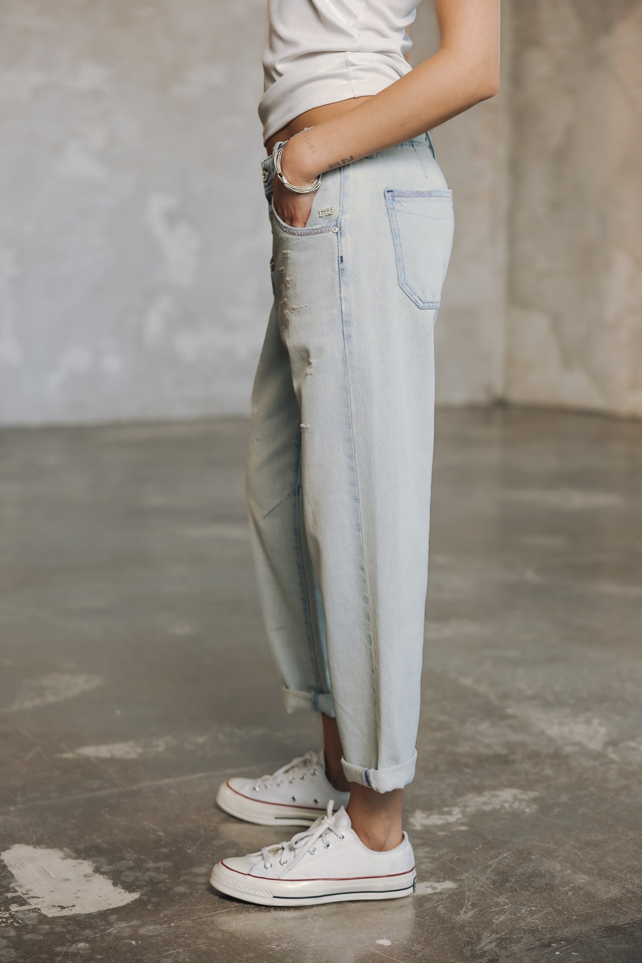 
              

Gerade geschnittene Boyfriend-Jeans Frau Sloane scoop | Freeman T. Porter
            