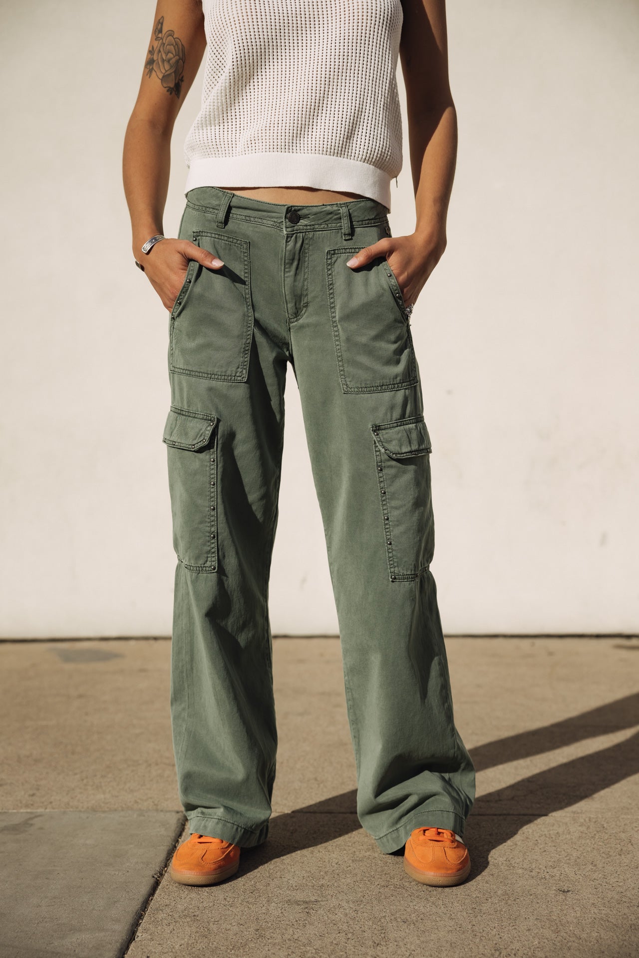   
            

Weite Cargohose Frau Moxie Jazz laurel wreath | Freeman T. Porter
          