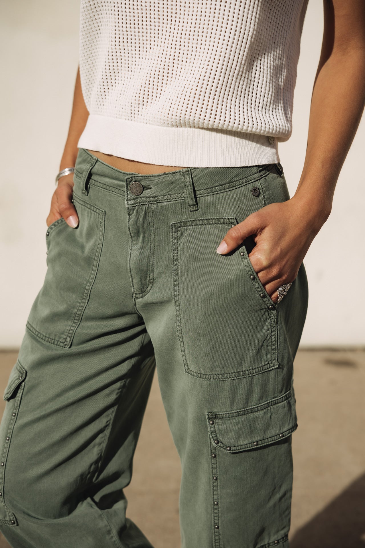

Pantalon cargo large Femme Moxie Jazz laurel wreath | Freeman T. Porter
