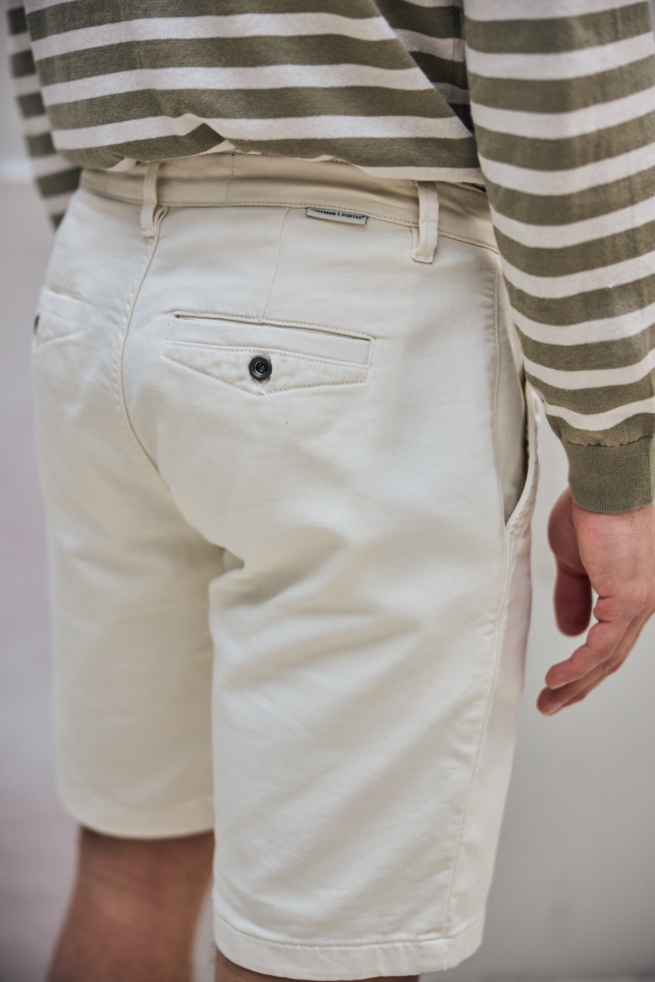 

Short Mann Gino Short Epic light gray | Freeman T. Porter