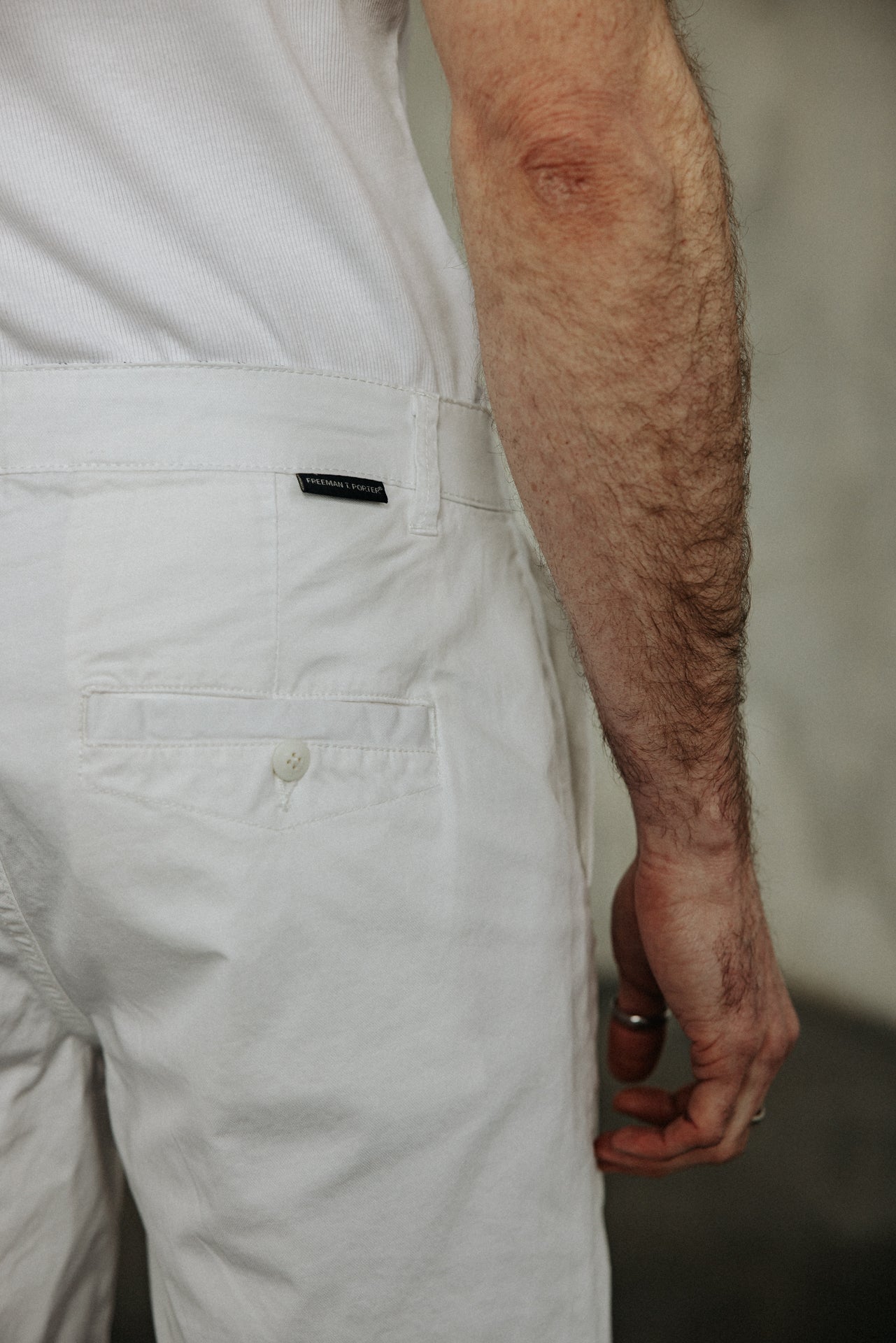 
              

Short chino Men Gino Short Spike bright white | Freeman T. Porter
            