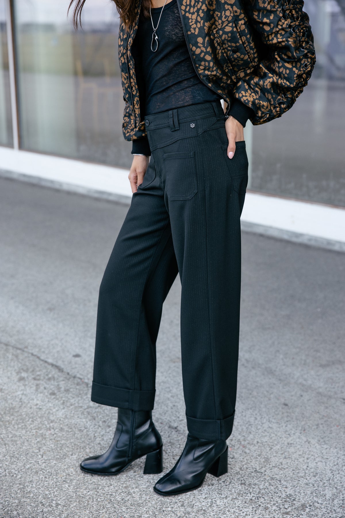 

Cropped Wide Leg Hose Damen Alice Cascada black | Freeman T. Porter