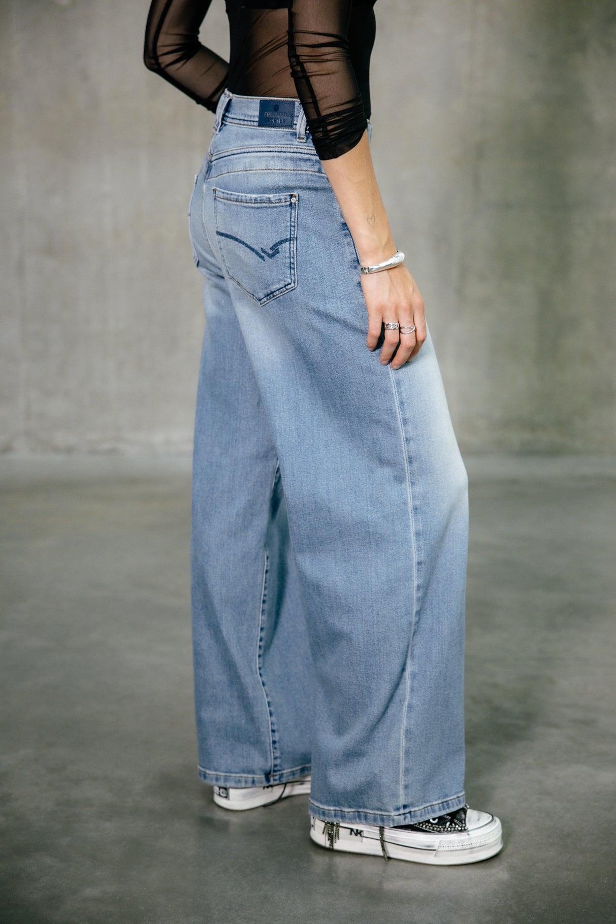 

Wide-leg jeans Woman Gaby seoul | Freeman T. Porter