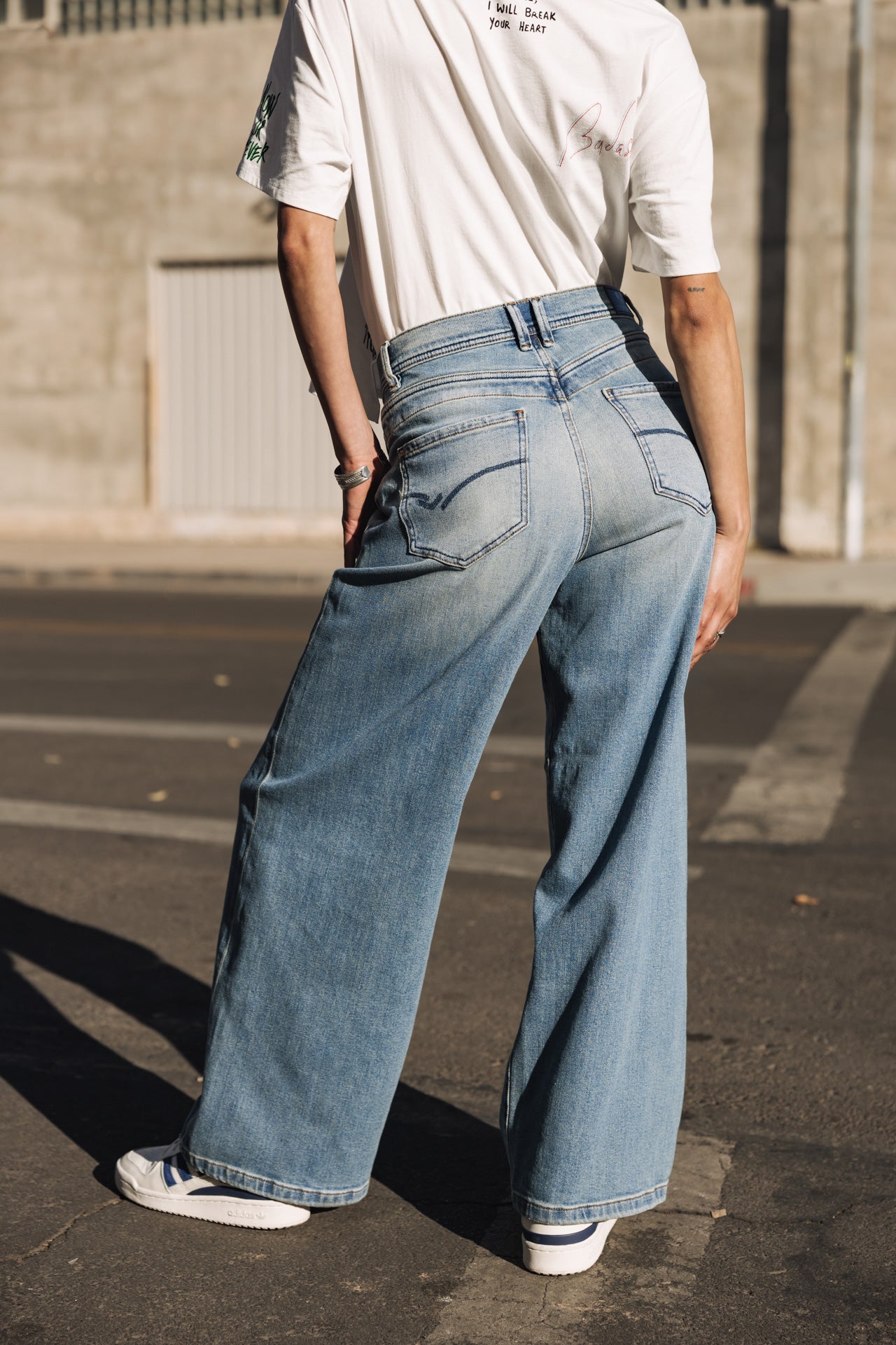 

Weite Jeans Frau Gaby seoul | Freeman T. Porter