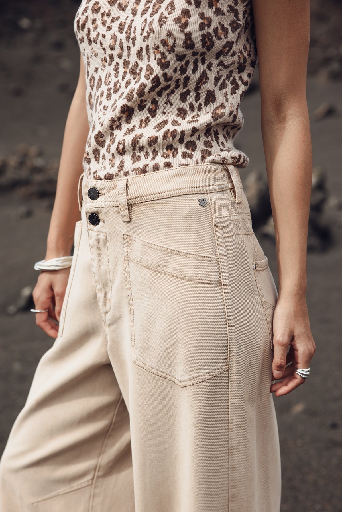 

Pantalon droit large taille mi-haute Femme Gaby Dolls oxford tan | Freeman T. Porter