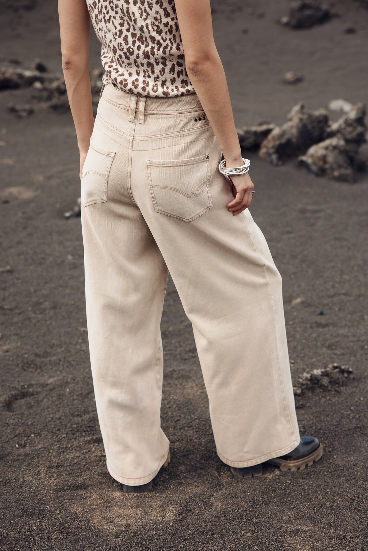 

Pantalon droit large taille mi-haute Femme Gaby Dolls oxford tan | Freeman T. Porter