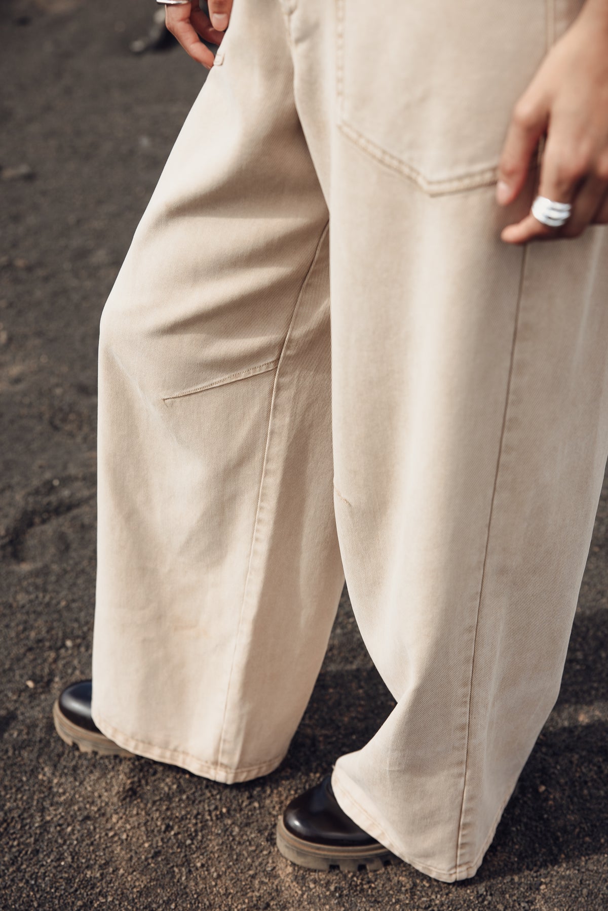 

Pantalon droit large taille mi-haute Femme Gaby Dolls oxford tan | Freeman T. Porter
