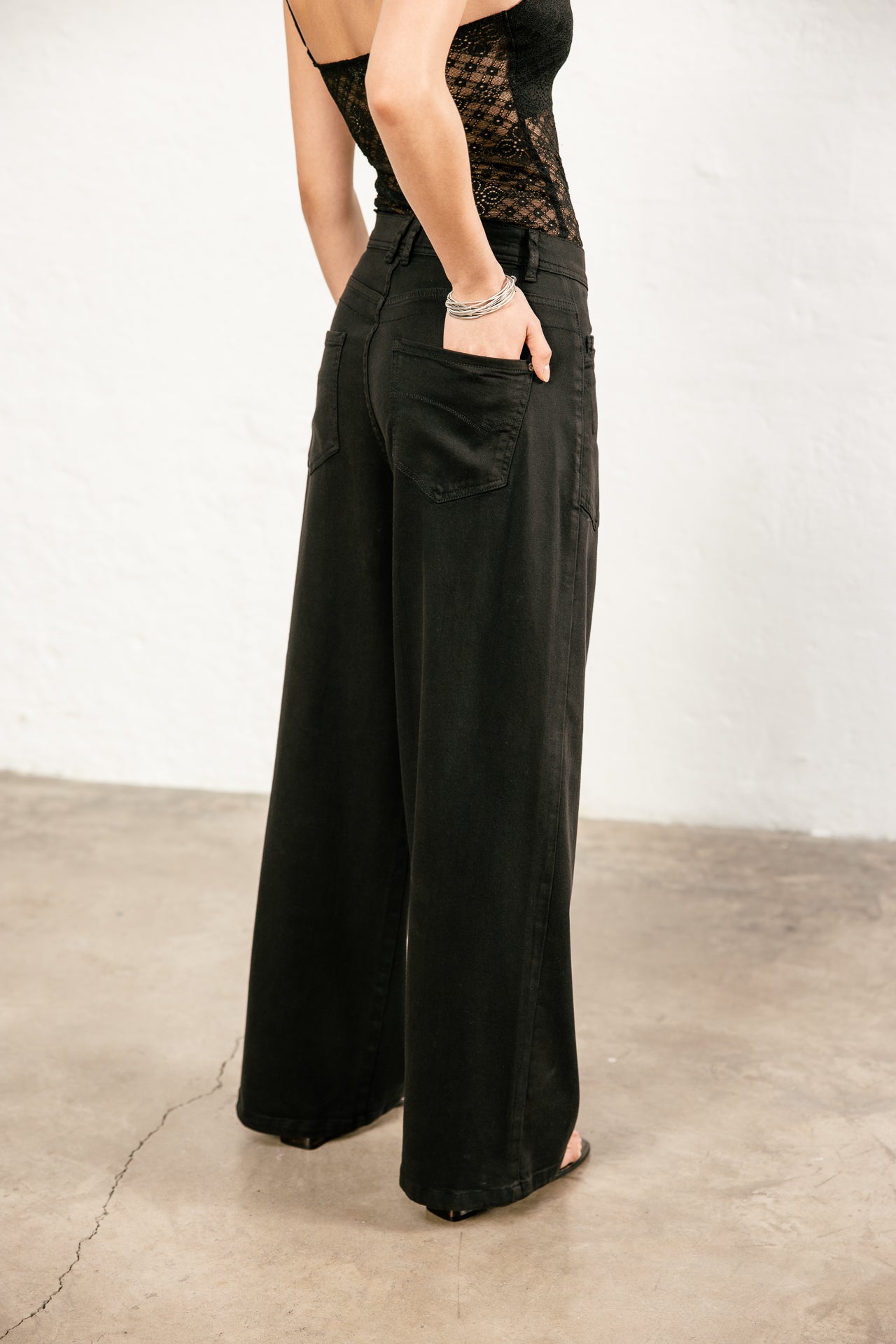 

Pantalon droit large Femme Gaby Lynx black | Freeman T. Porter