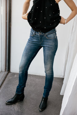 

Slim Fit Super Stretch Jeans Damen Angel fever | Freeman T. Porter