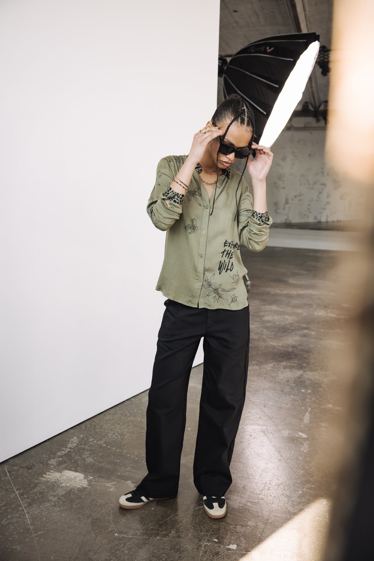 

Wide-leg pants Woman Sharon Polyneo black | Freeman T. Porter