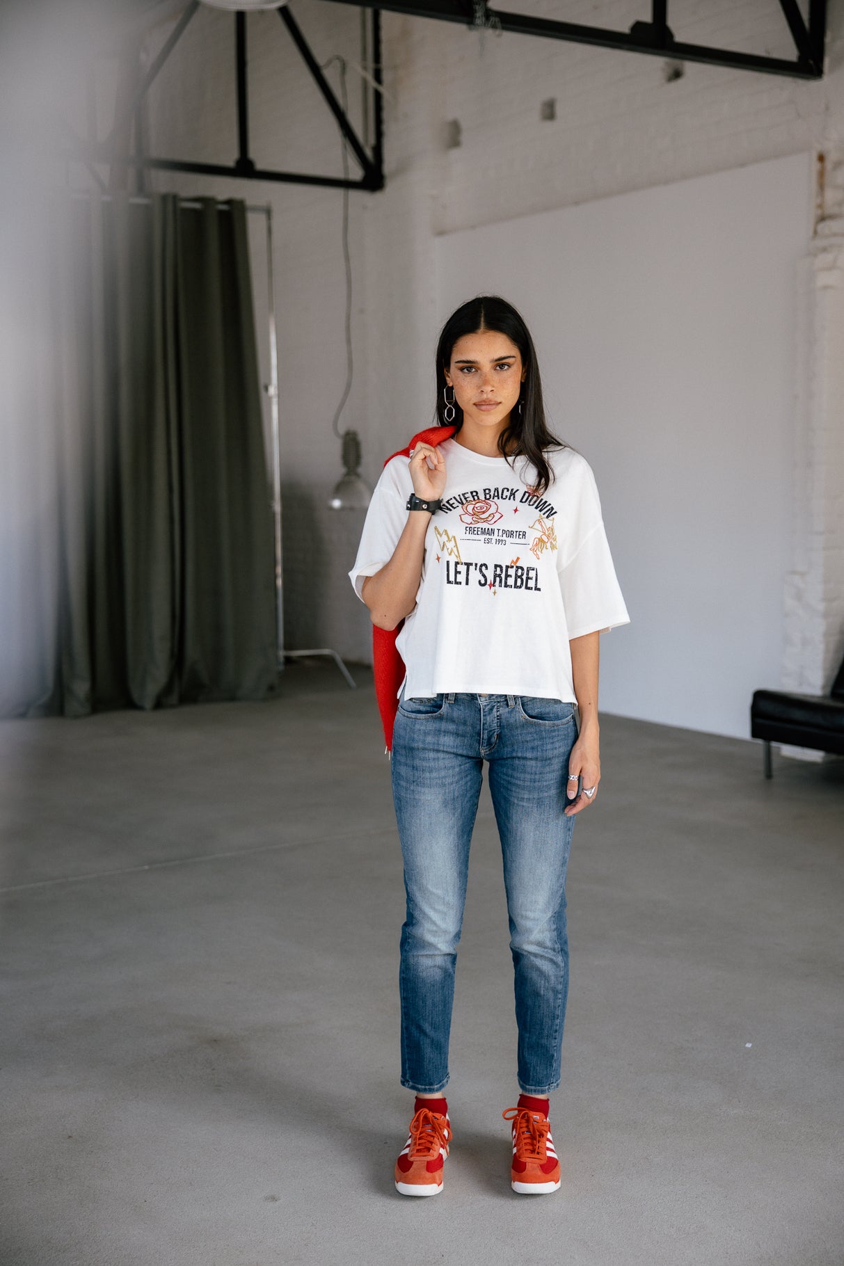

Schmale Cropped-Jeans Frau Sophy pacific | Freeman T. Porter