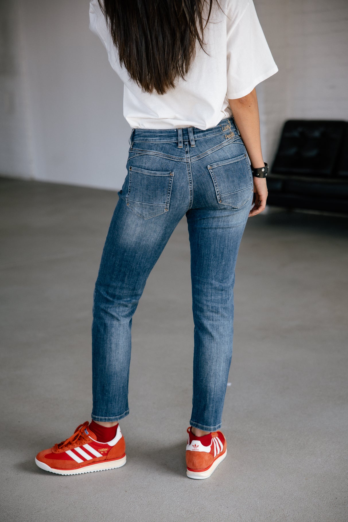 

Schmale Cropped-Jeans Frau Sophy pacific | Freeman T. Porter