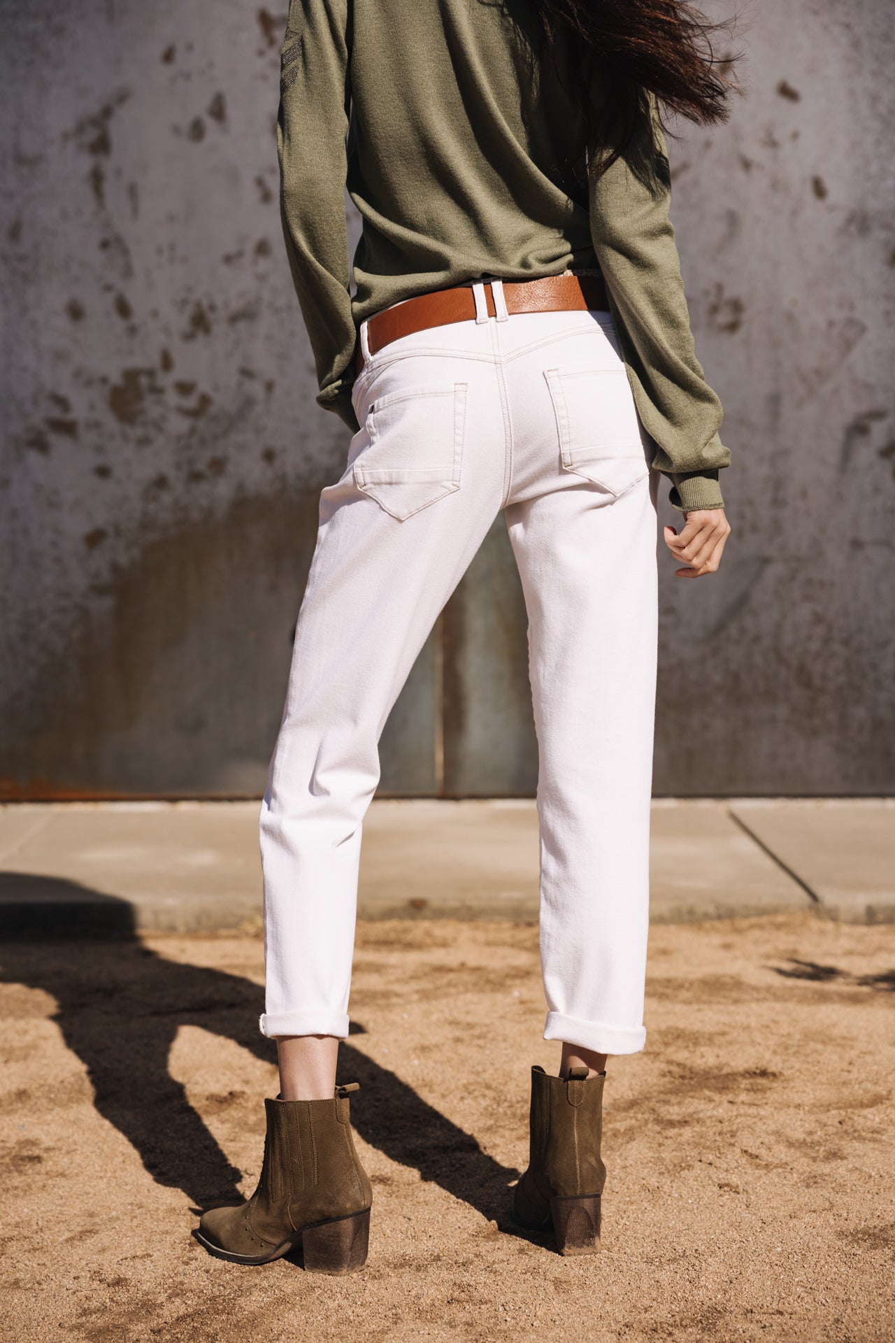 

Pantalon cropped Femme Sophy Andalousia off white | Freeman T. Porter