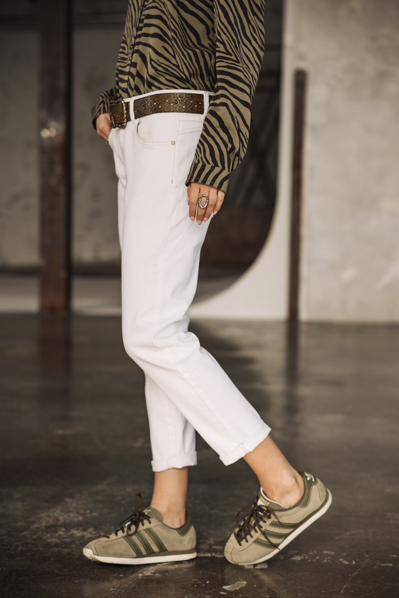 

Pantalon cropped Femme Sophy Andalousia off white | Freeman T. Porter