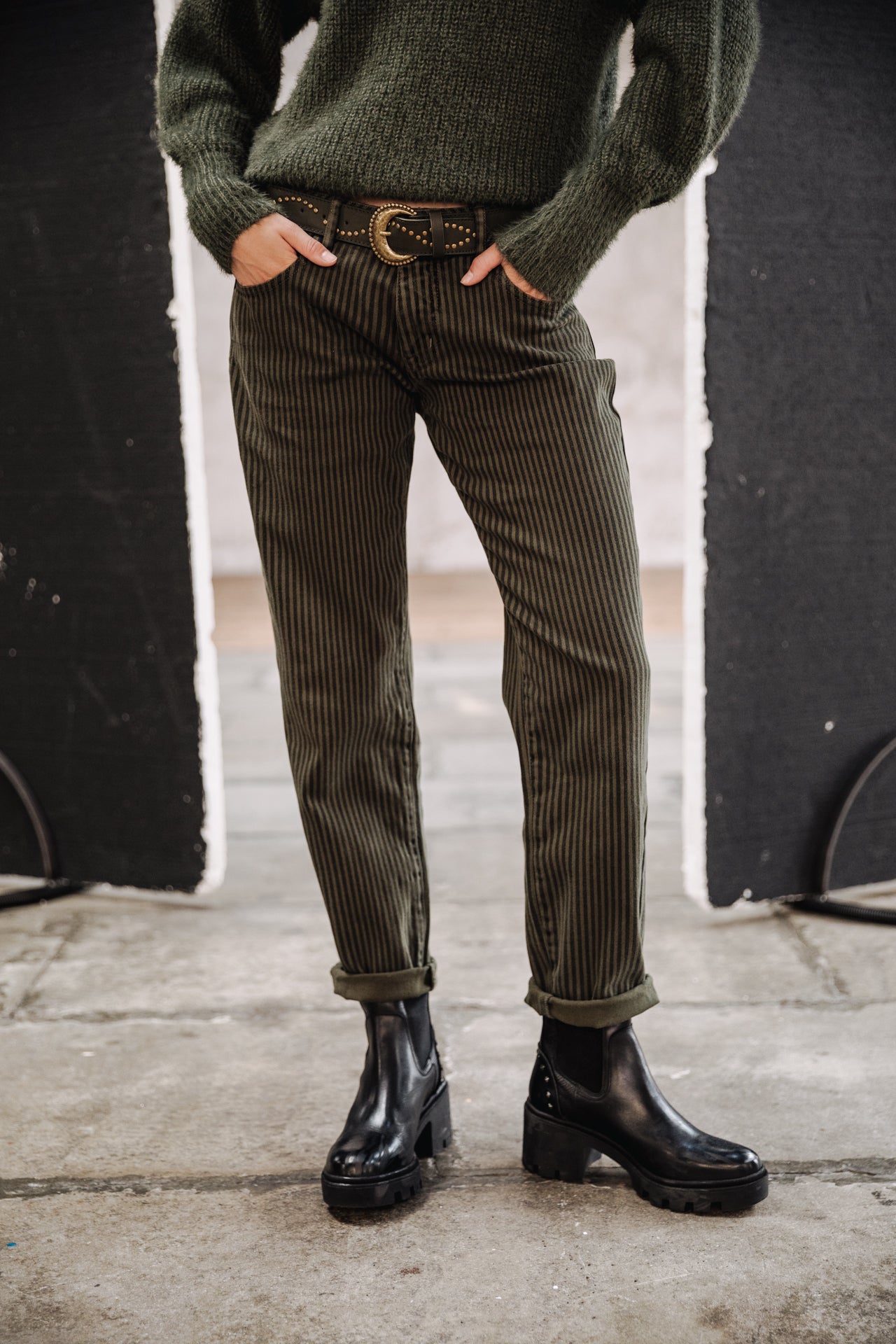 
              

Pantalon slim 7/9 Femme Sophy Coyote forest night | Freeman T. Porter
            