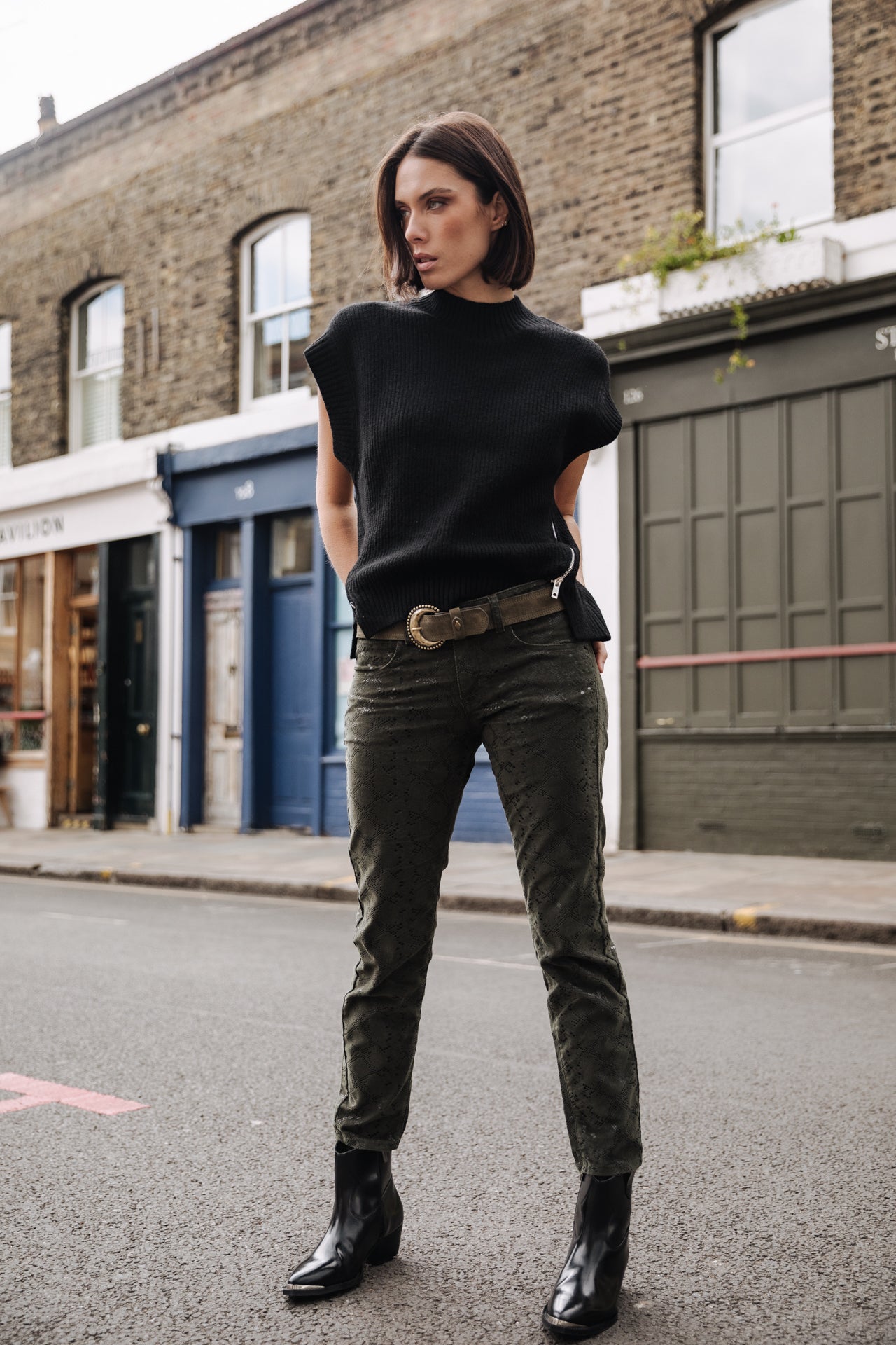 

Pantalón cropped Mujer Sophy Vipers forest night | Freeman T. Porter