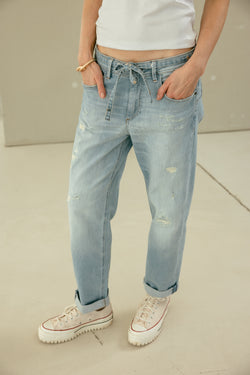 

Jeans boyfriend 7/8 Femme Timea samba light damage | Freeman T. Porter