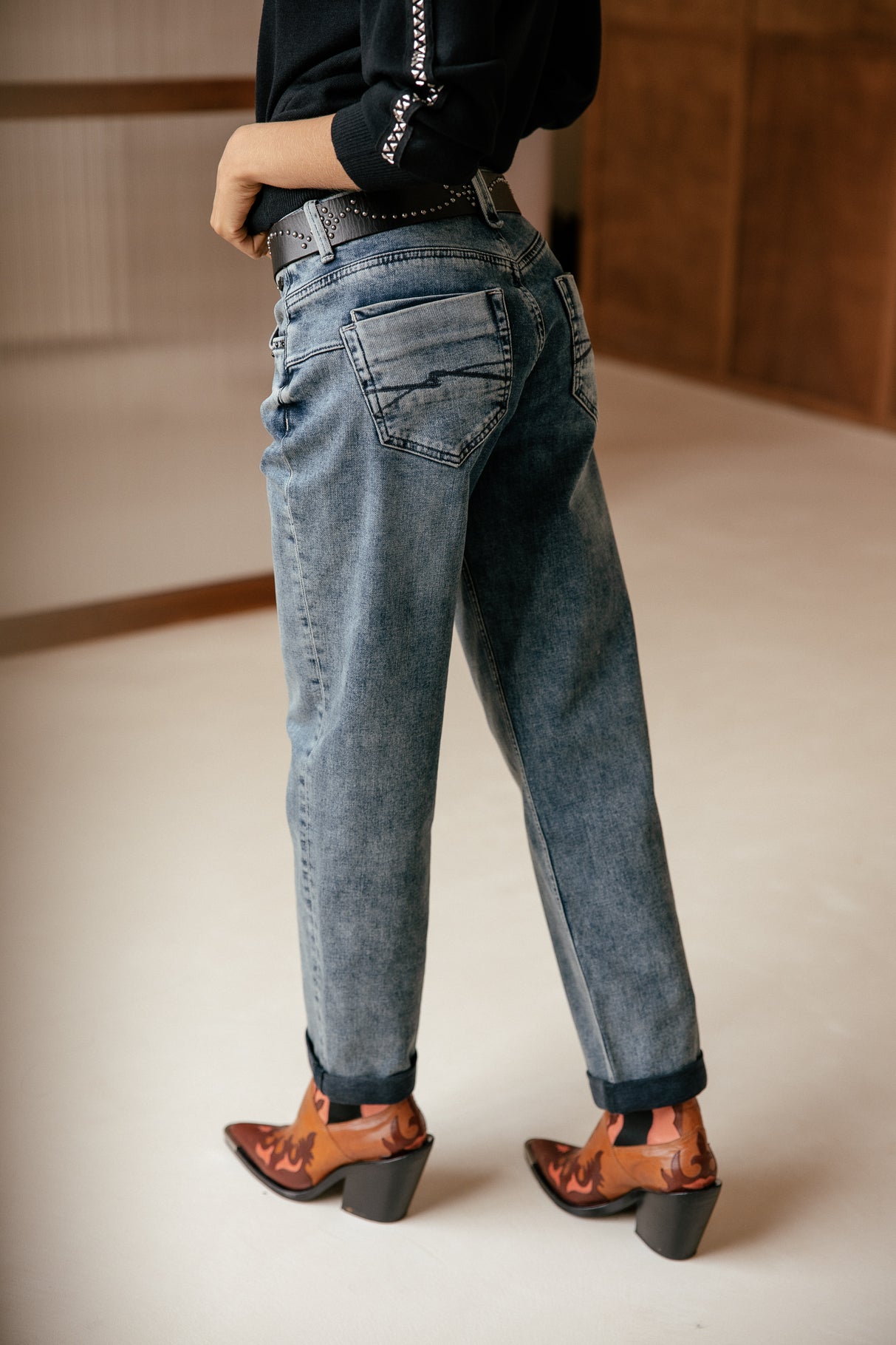 
              

Jeans boyfriend cropped Femme Timea misma | Freeman T. Porter
            