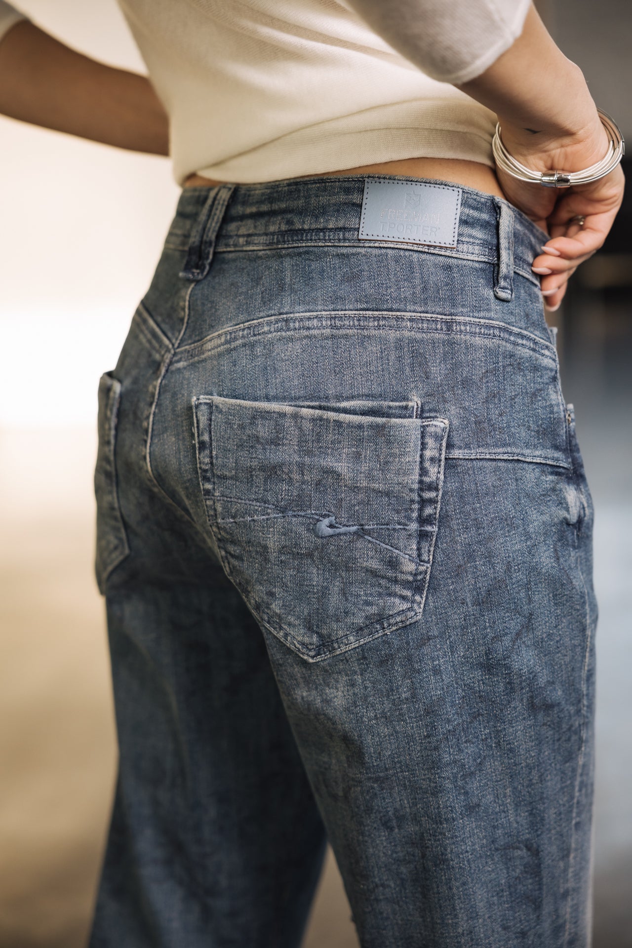 

Boyfriend-Cropped-Jeans Frau Timea magnolia | Freeman T. Porter