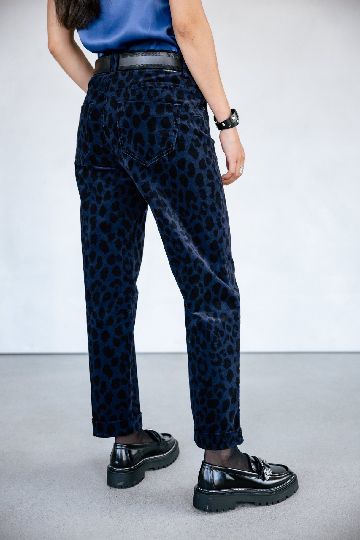

Pantalon cropped boyfriend Femme Timea Bachata naval academy | Freeman T. Porter