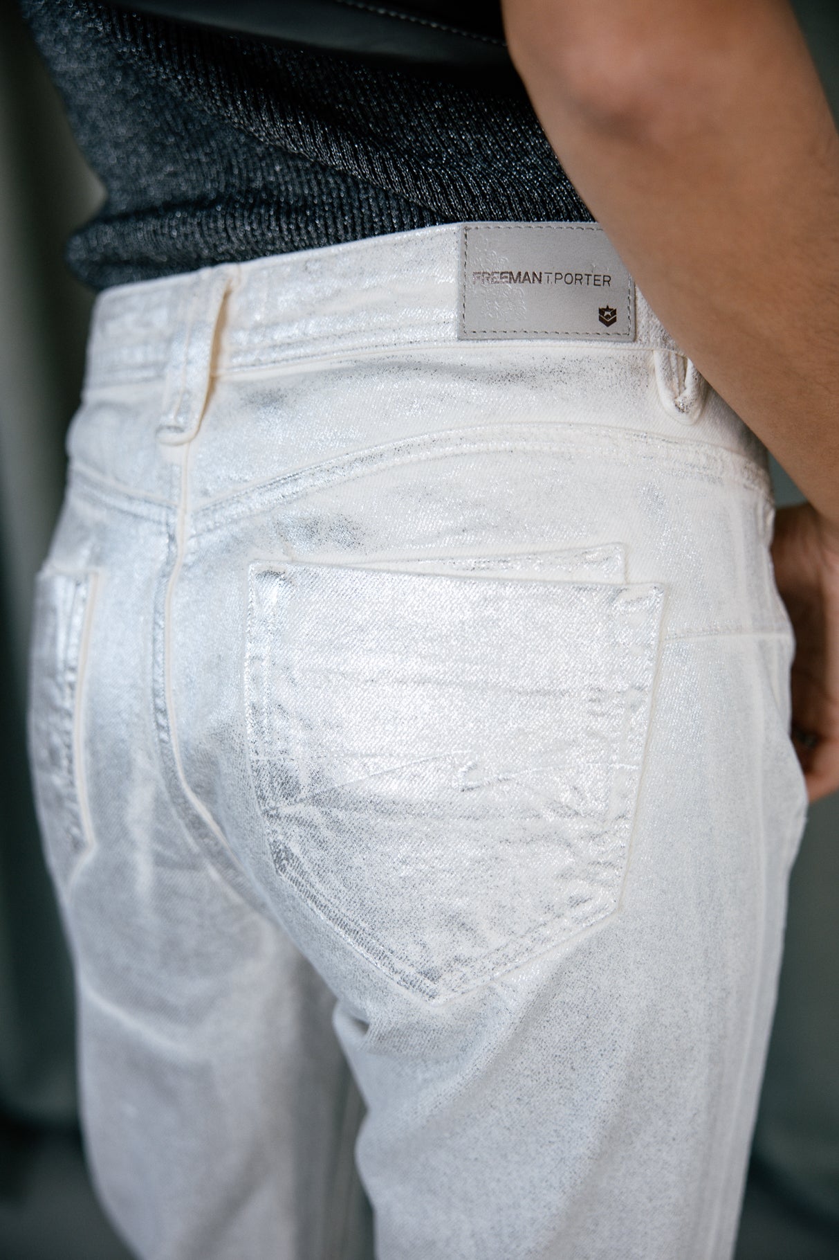 

Pantalón boyfriend Mujer Timea Pirata egret | Freeman T. Porter