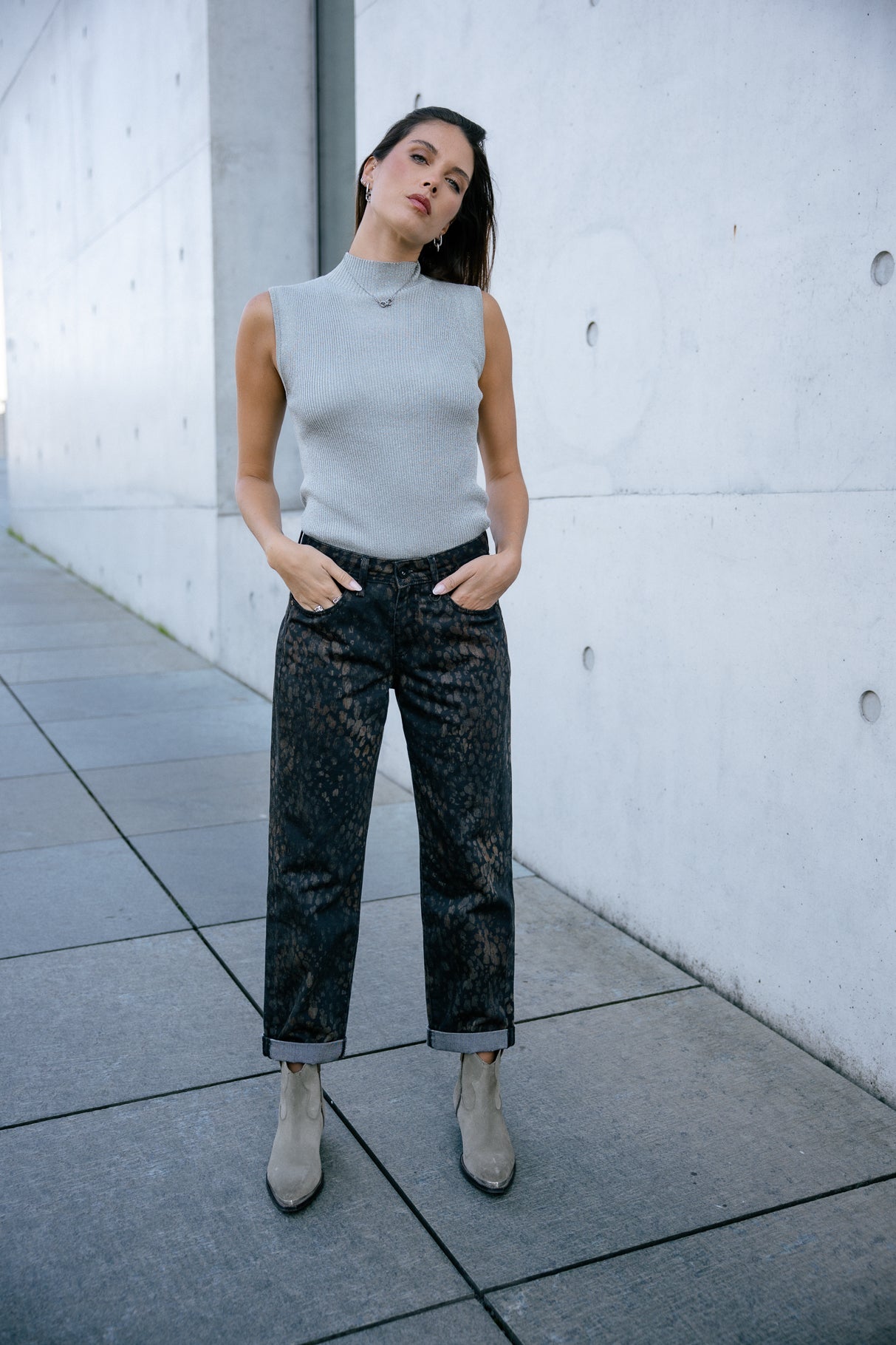 

Pantalon cropped boyfriend Woman Timea Volt original | Freeman T. Porter