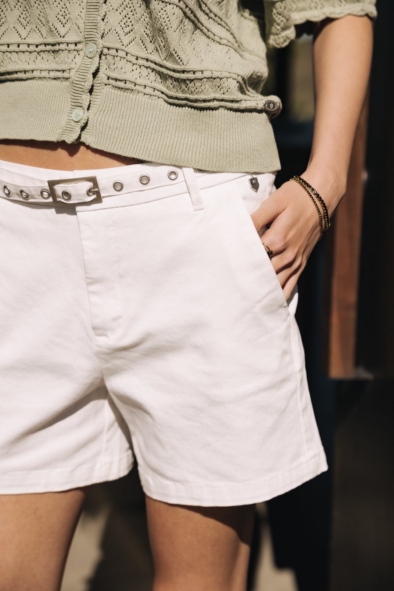 

Short city Woman Claudia Short Felicita bright white | Freeman T. Porter