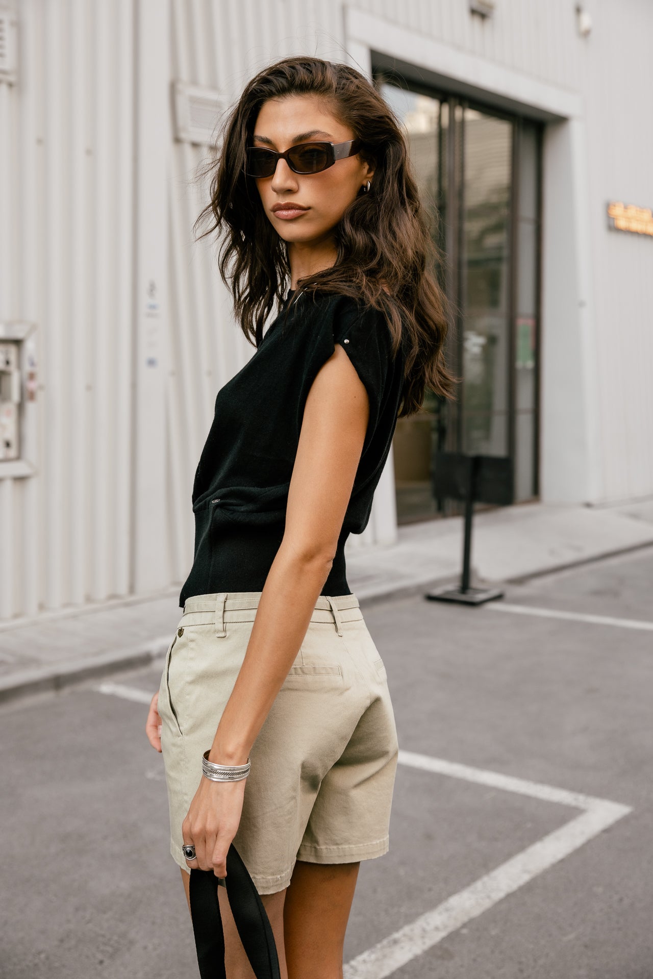 
              

Short City   Femme Claudia Short Felicita abbey stone | Freeman T. Porter
            