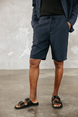 

Short relax Hombre Doug Somero navy | Freeman T. Porter