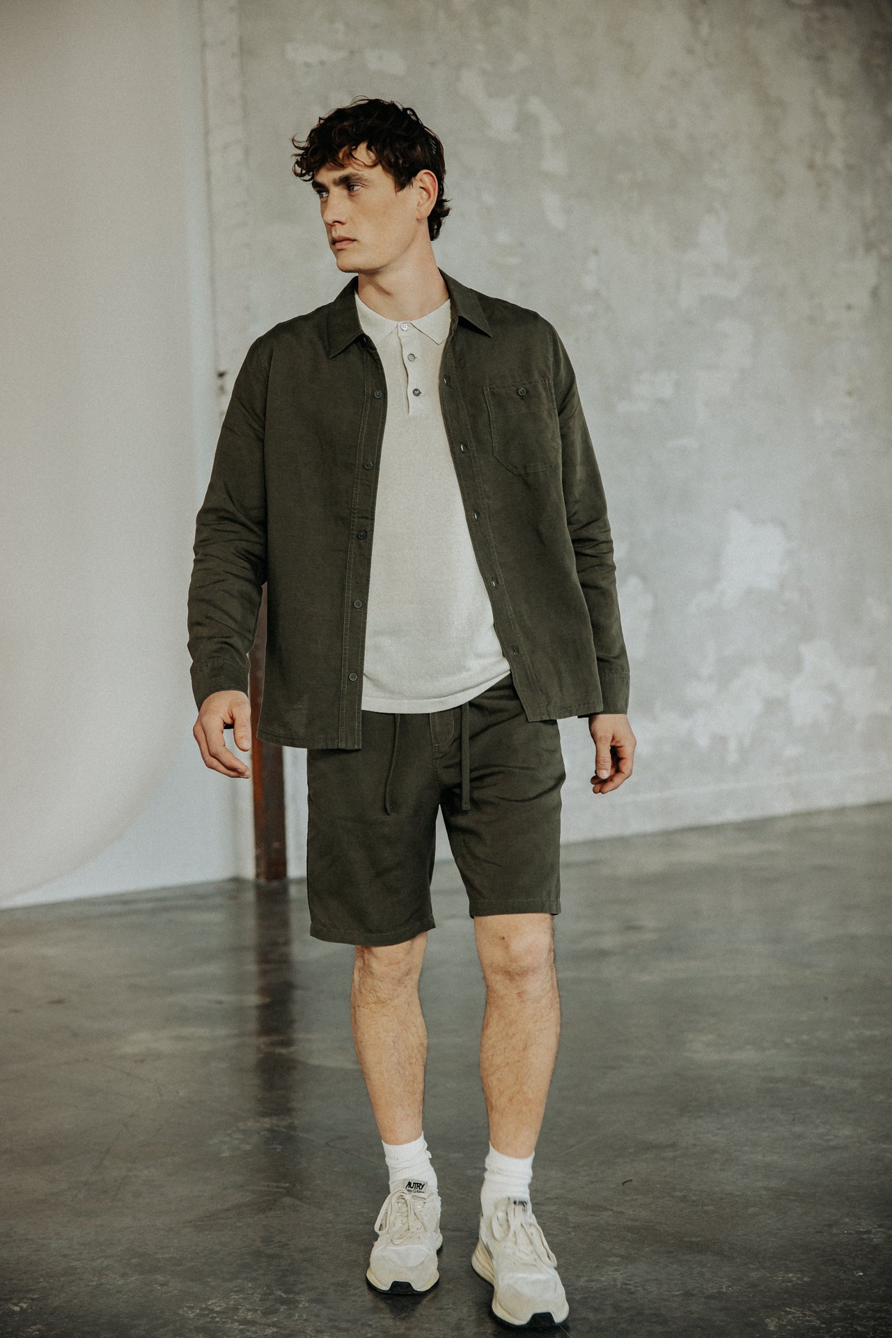 

Short relax Homme Doug Somero khaki | Freeman T. Porter