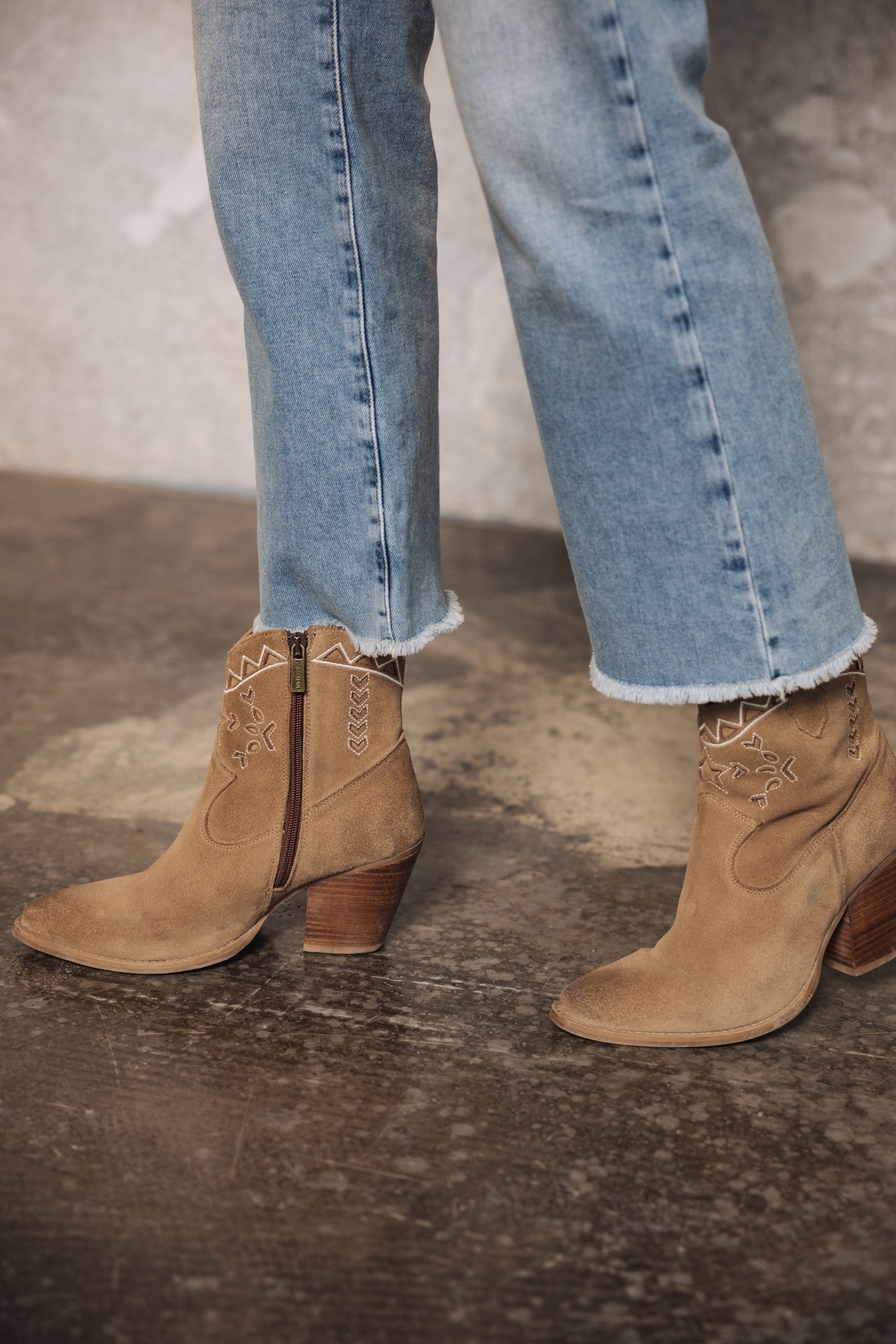 

Jeans bootcut 7/8 tiro alto Mujer Norma palermo med | Freeman T. Porter