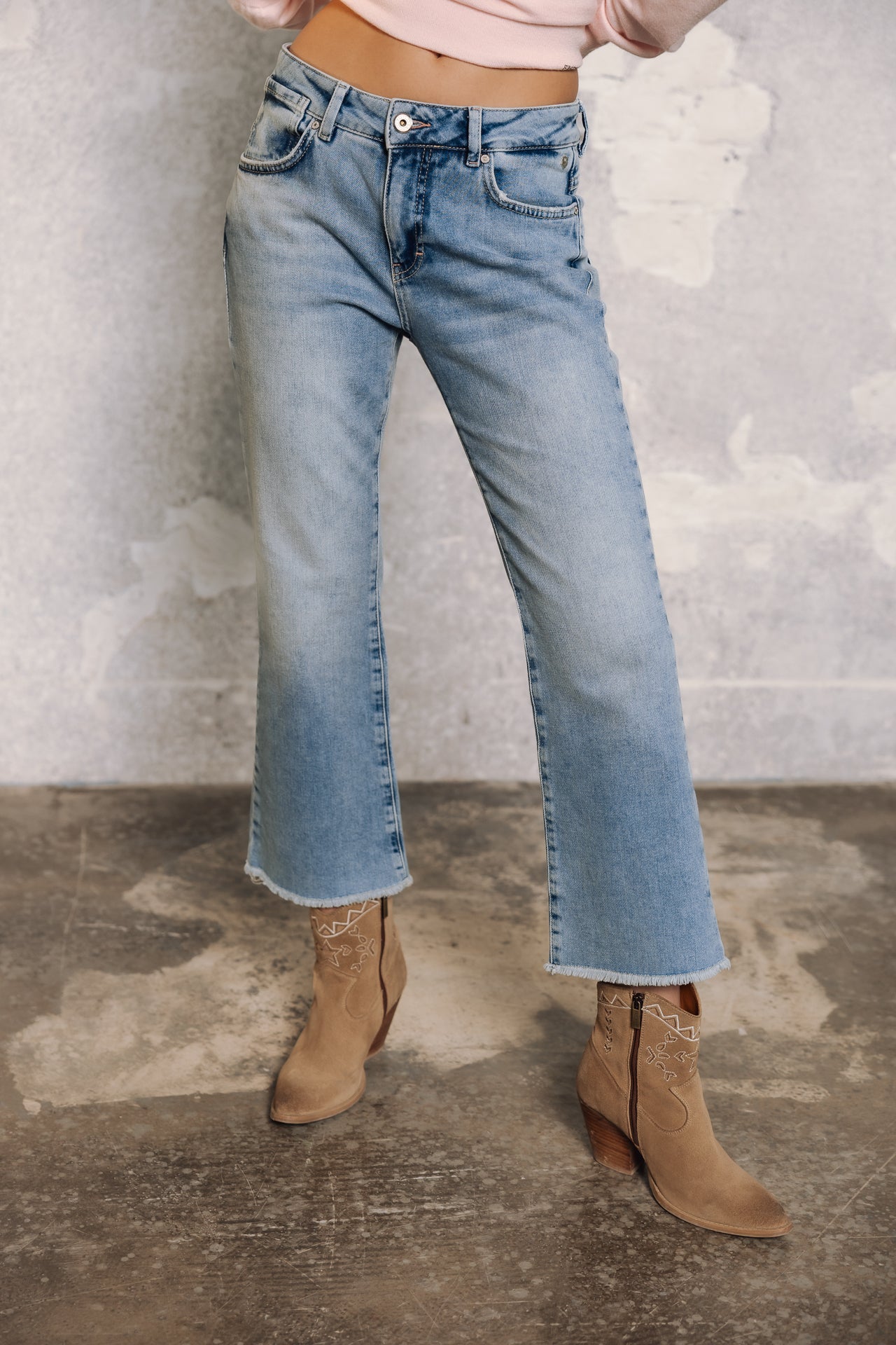 

Jeans bootcut 7/8 tiro alto Mujer Norma palermo med | Freeman T. Porter