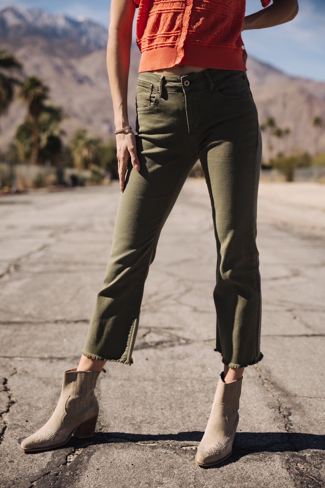   
            

Cropped Bootcut-Hose Frau Norma California forest night | Freeman T. Porter
          