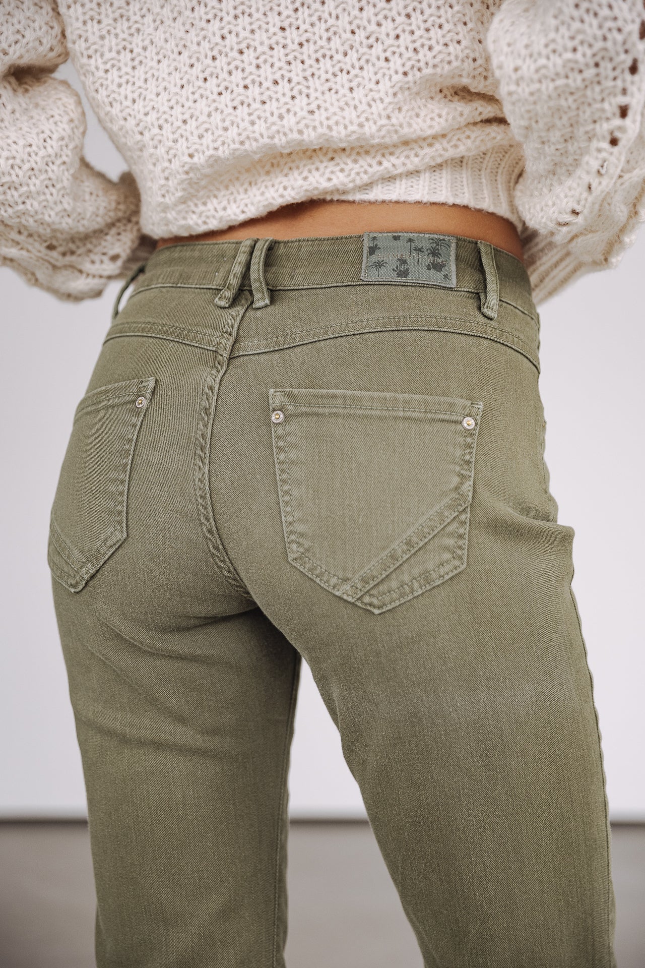 

Pantalon bootcut cropped Femme Norma California forest night | Freeman T. Porter