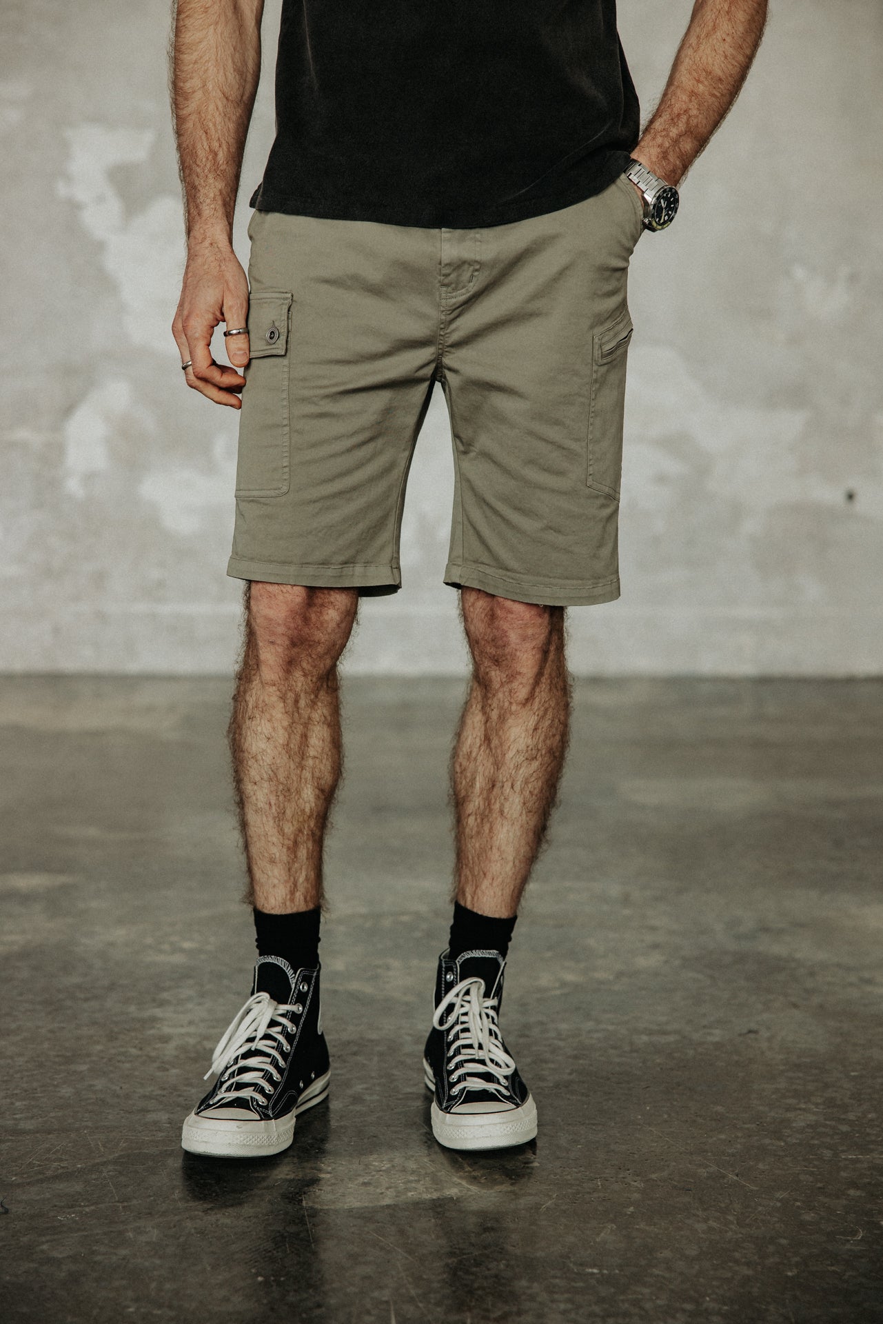 

Short Homme Loric Twidder overland trek | Freeman T. Porter