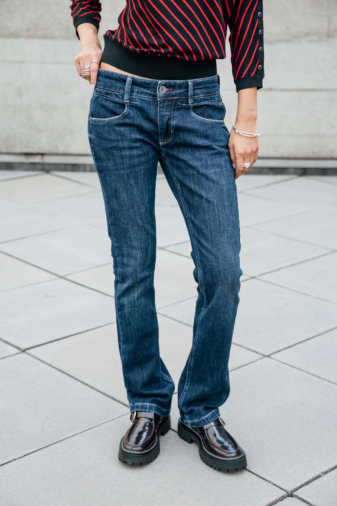   
            

Bootcut-Jeans Damen Betsy battle | Freeman T. Porter
          