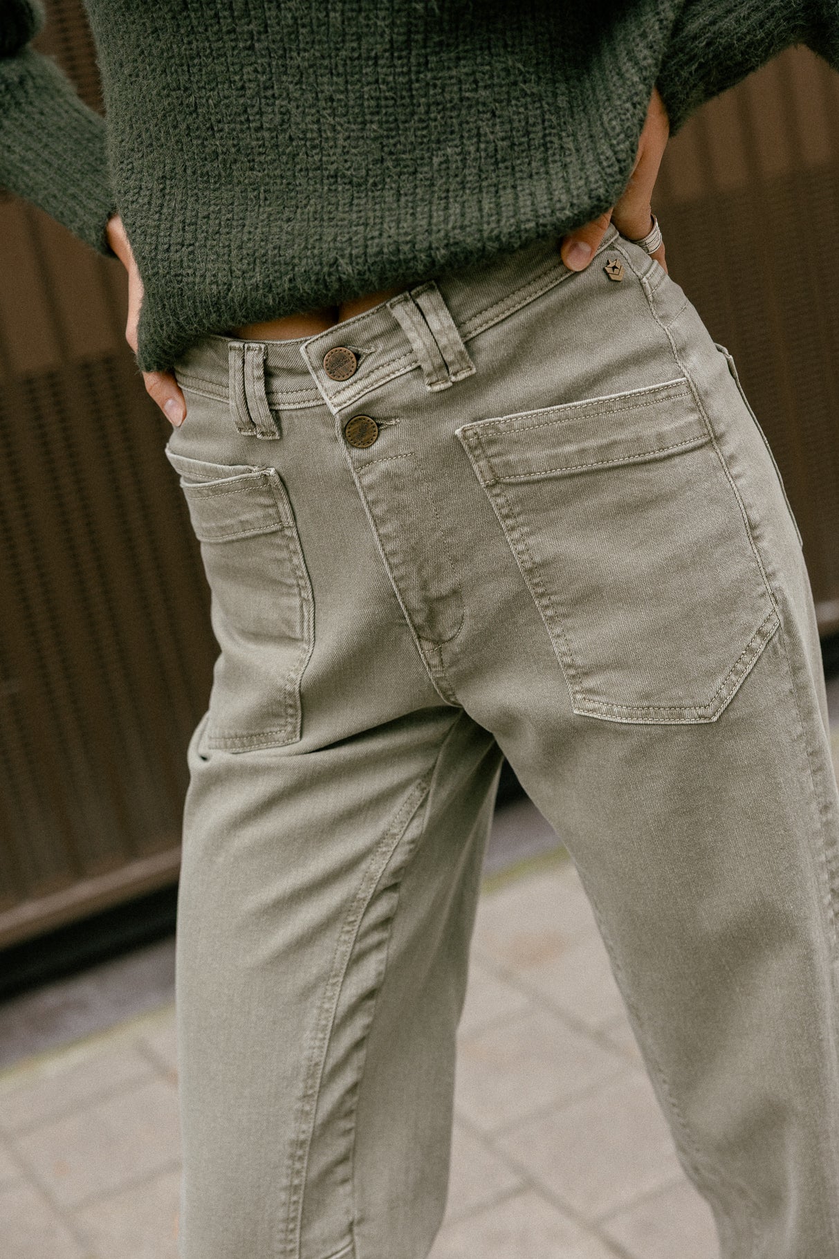 

High-waisted pants Woman Edita Andalousia deep lichen green | Freeman T. Porter