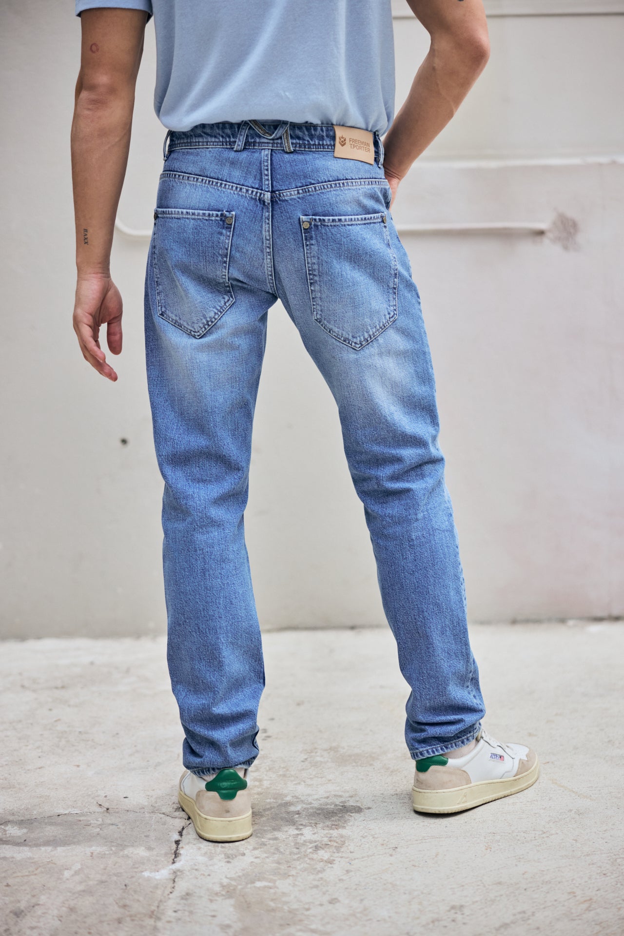 

Gerade Jeans Mann Felix balik light | Freeman T. Porter